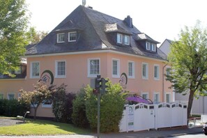 Extérieur maison de vacances [été]
