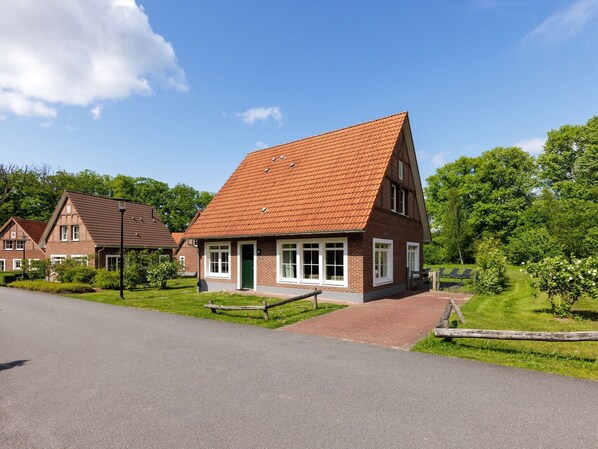 Holiday Home Exterior [summer]