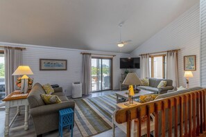 Top Level Living Area