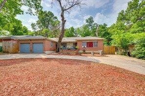 Property Exterior | Self Check-In | 4 Mi to Fair Park