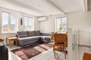 Get your daily vitamin D through the windows!