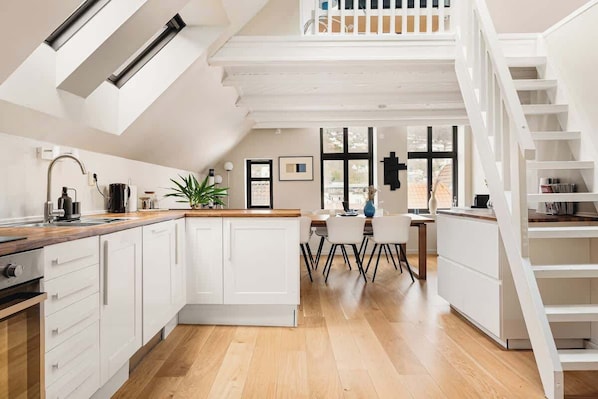 The kitchen is fully equipped with all the necessities, perfect for cooking a good home-cooked meal!