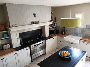 Private kitchen