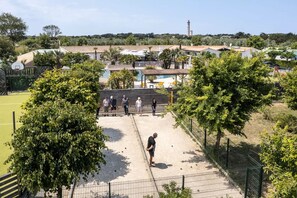 Sportplatz