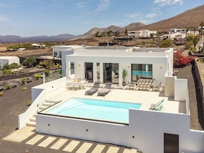 Terrace Caprica 