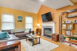 Living Room | Main Level | Free WiFi | Central Heating | Window A/C
