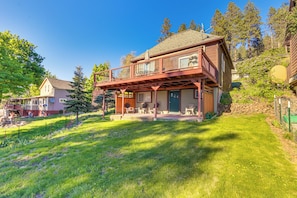 Home Exterior | Gas Grill (Propane Provided) | Expansive Lake Views