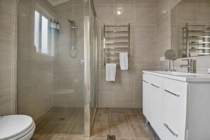 Ensuite Bathroom - Shower + Toilet