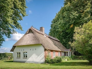 Außenseite Ferienhaus [Sommer]