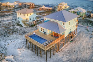 Our highrise house, overlooking the Gulf, just steps to the beach w/Private pool