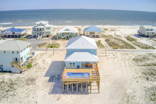 Our highrise house, overlooking the Gulf, just steps to the beach w/Private pool