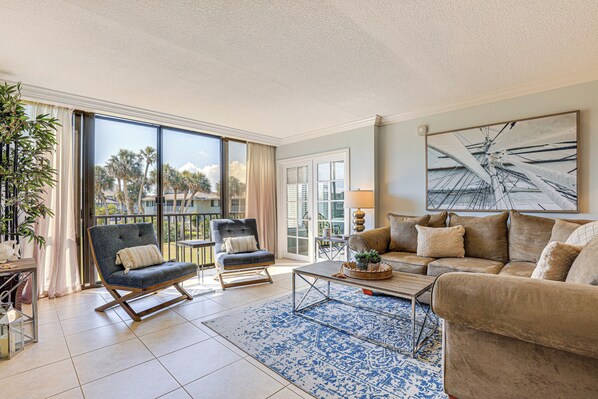 Fort Pierce Vacation Rental | 2BR | 2BA | 1,300 Sq Ft | Step-Free Access