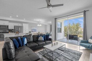 4751 Clock Tower Drive Unit 207 (2).jpg