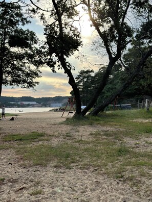 Strand