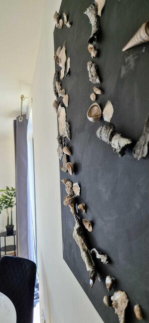 Living Room / Lounge