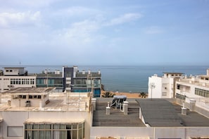 Beach/ocean view