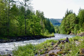 Direct access to the shores of the Sandy River by trail on property.