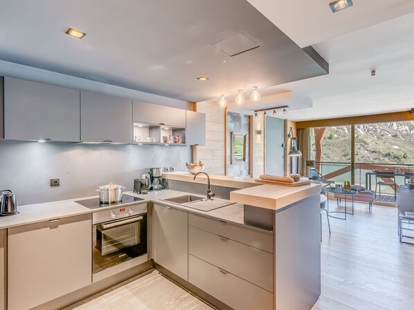 Private kitchen