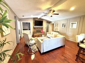 Richardson living room 3