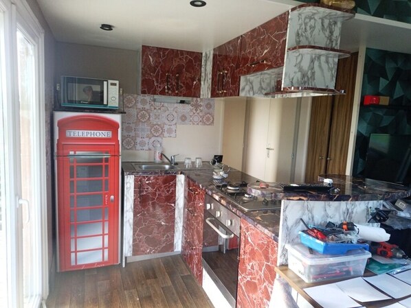Private kitchen