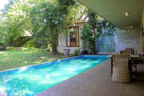 Utomhuspool