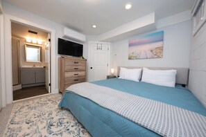 King Bedroom