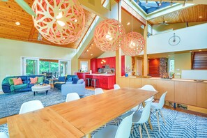 Dining Area | 1st Floor