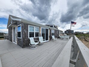 Private deck