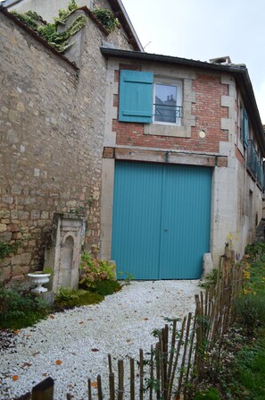 Exterior detail