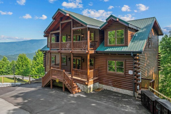 rustic-ridge-retreat-2
