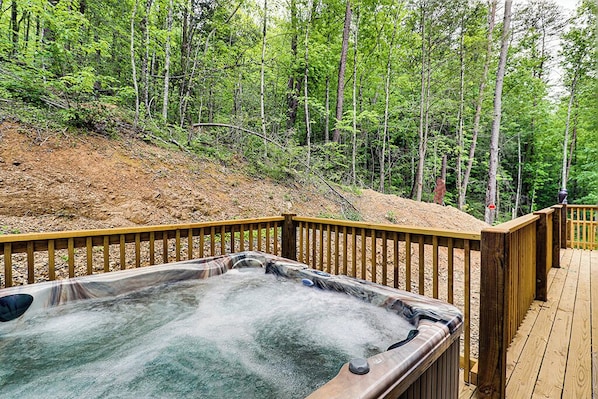 Bain à remous extérieur