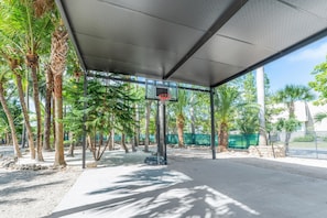 Sport court