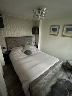 Delux double bed for restful night sleep