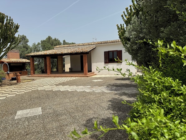 Exterior