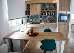 Spacious dinning space