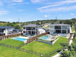 Both Homes Can Be Rented Together