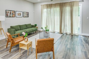 Living Room | Smart TV | 1st Floor