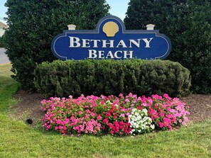 Welcome to family-friendly Bethany Beach!