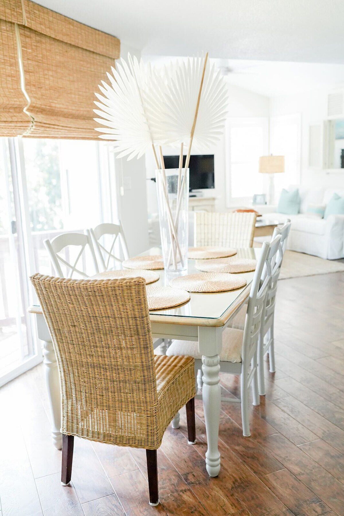 New Condo! Beautiful and close to everything!