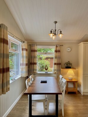 Norton Plus Lodge Dining Area