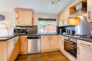 Kingham Plus Lodge Kitchen