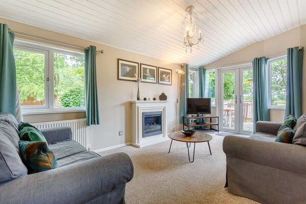 Kingham Plus Lodge Living Room