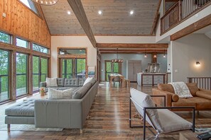 The open-concept modern meets rustic home!!