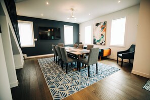 Large Dinning Room