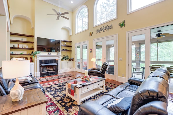 Ellijay Vacation Rental | 4BR | 5BA | 3,000 Sq Ft | Stairs Required to Enter