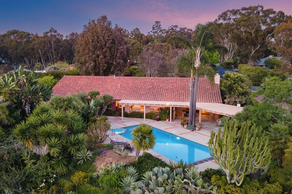 Welcome to Rancho Real - your vibrant retreat!