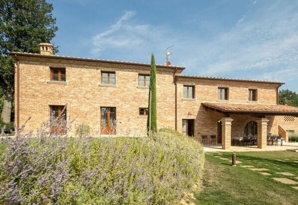 Holiday Home Exterior [summer]