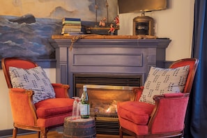 Cozy up next to the gas fireplace for an intimate conversation. Guests can enjoy the gas fireplace October 1st through May.
