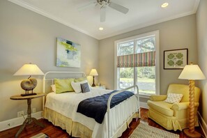 1st Guest Bedroom-  Queen Bed