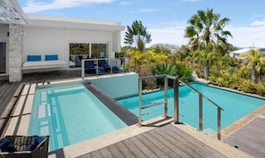 V04 Casa Sayadena · 2-Level infinity pool villa with lush gardens (98)